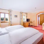 Und Landgasthof Altwirt Großhartpenning