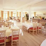 Und Landgasthof Altwirt 4* Großhartpenning