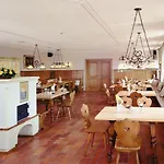 Und Landgasthof Altwirt Hotel Großhartpenning