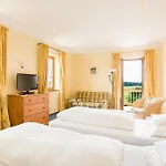 Und Landgasthof Altwirt 4*