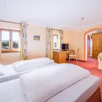Hotel Und Landgasthof Altwirt