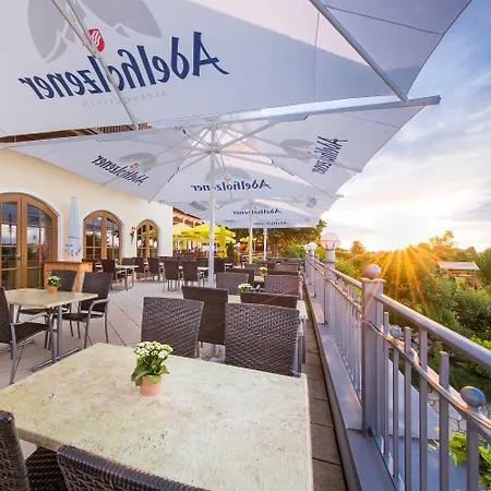 Und Landgasthof Altwirt 4*