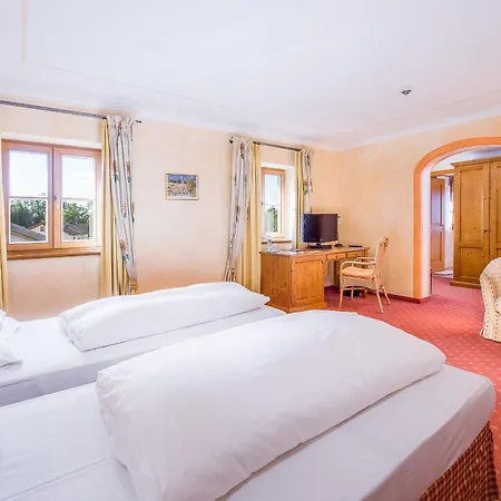 Hotel Und Landgasthof Altwirt
