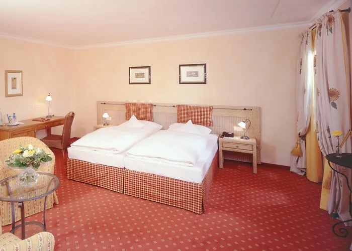 Und Landgasthof Altwirt 4* Großhartpenning