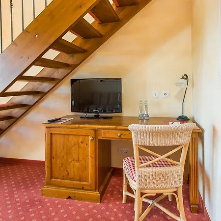 Und Landgasthof Altwirt Hotel