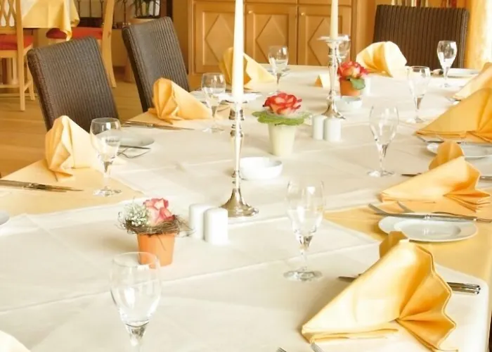 Und Landgasthof Altwirt Hotel