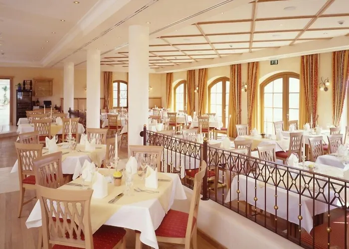 Und Landgasthof Altwirt 4*