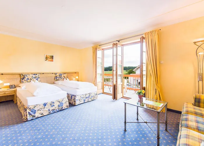 Und Landgasthof Altwirt 4* Großhartpenning